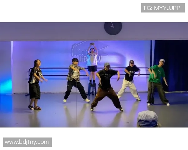 足球明星街舞精彩集锦全景视频分享让你领略运动与舞蹈的完美结合