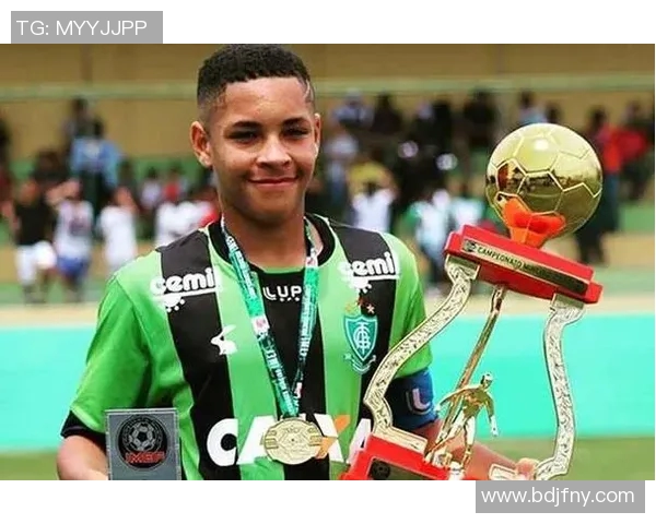 巴西足球明星小老虎